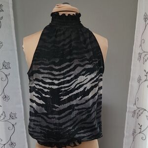 IZ Byer Small high neck Grey/black silver metallic lined top